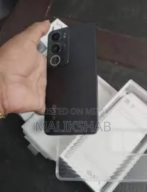 New Vivo Y19 128 GB Bronze