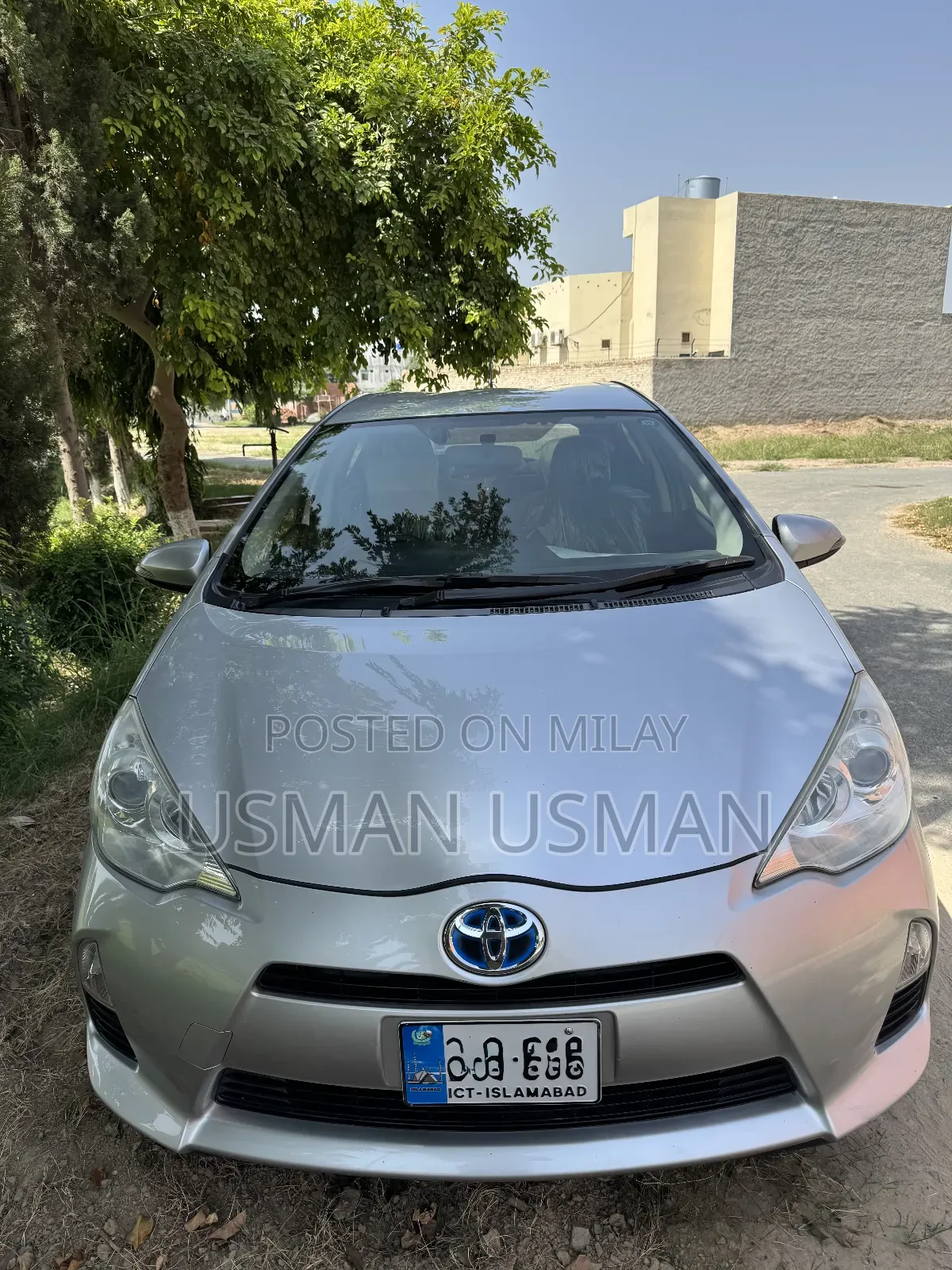 Toyota Aqua 2017 Silver