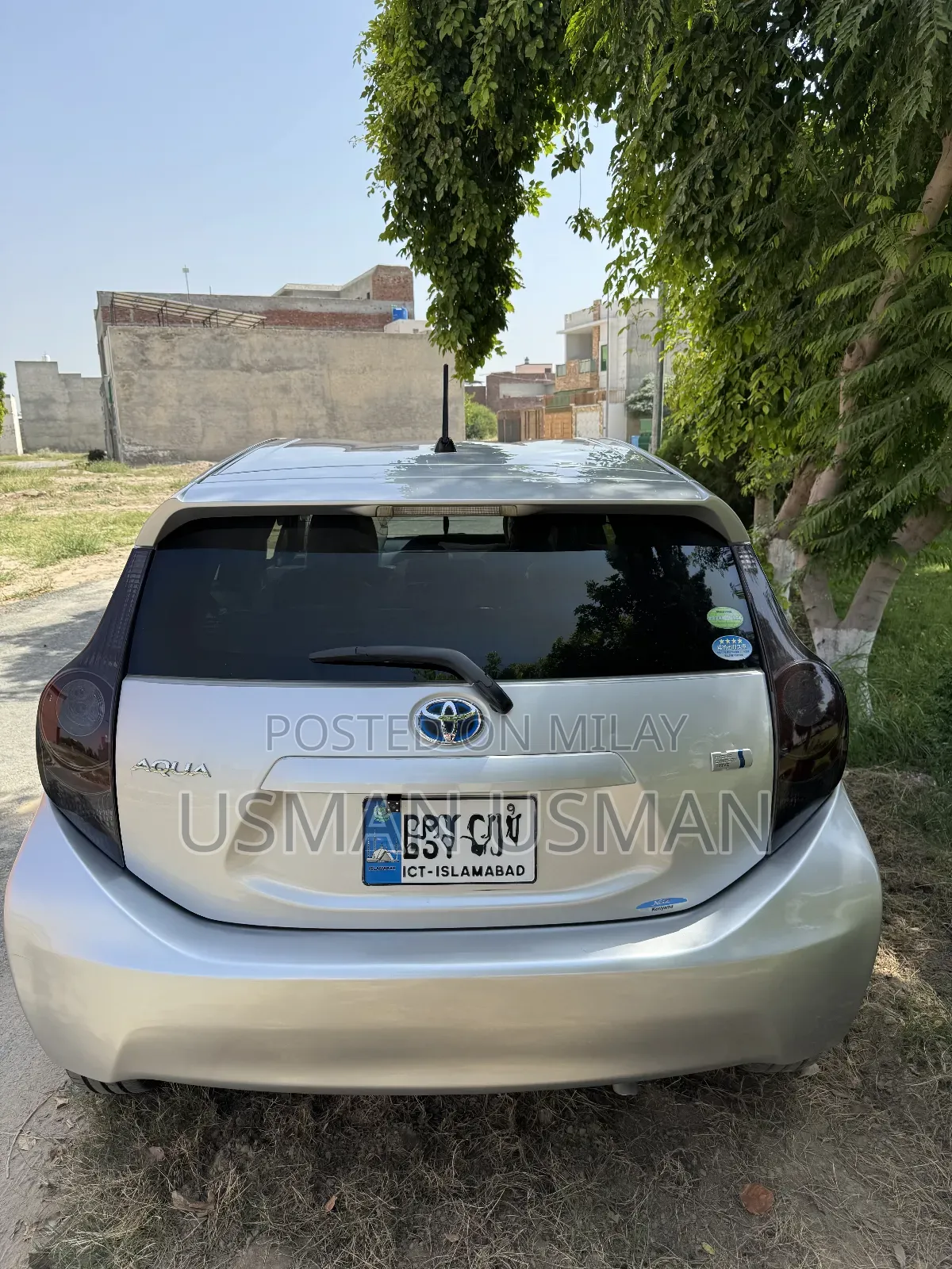 Toyota Aqua 2017 Silver