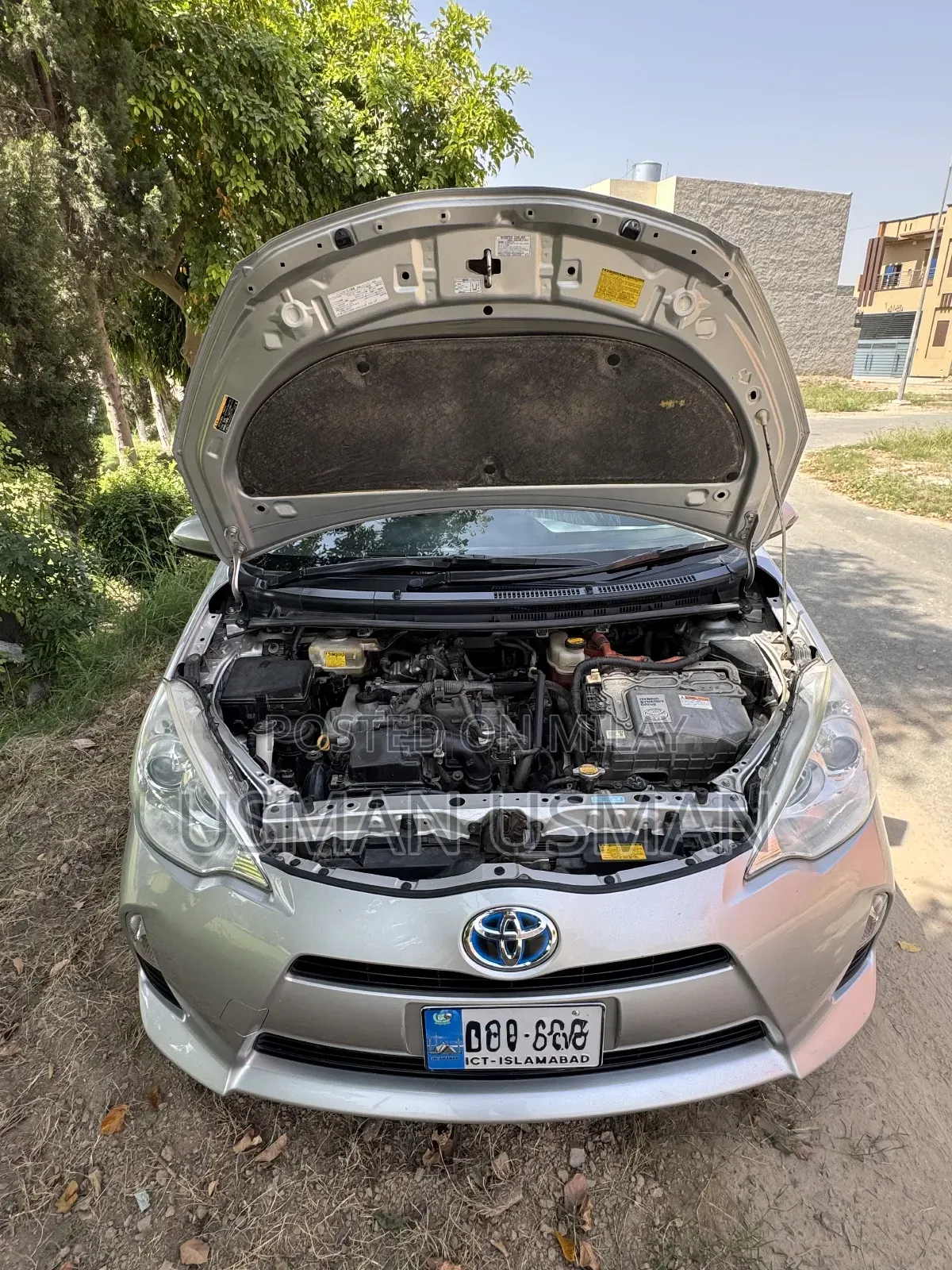 Toyota Aqua 2017 Silver