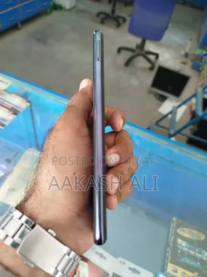 New Samsung Galaxy A51 128 GB Blue