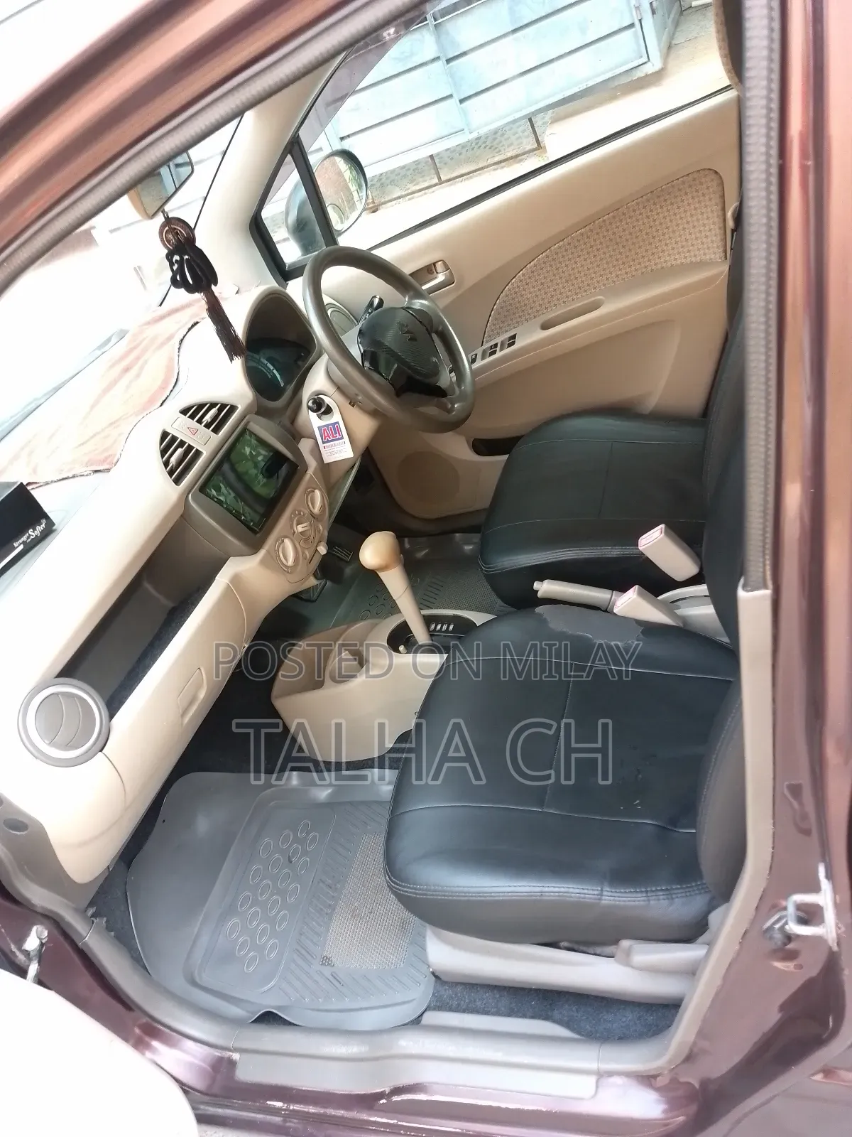 Suzuki Alto 1.0 2010 Red