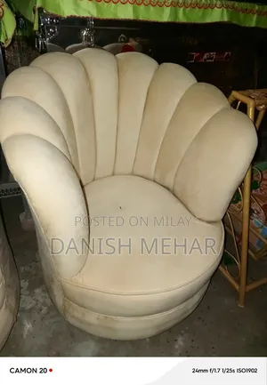 Photo - 3 Sofy H Bilkul New