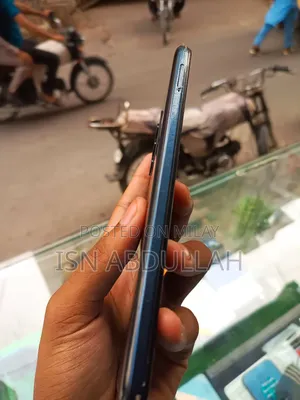 Tecno Camon 18 P 128 GB Blue