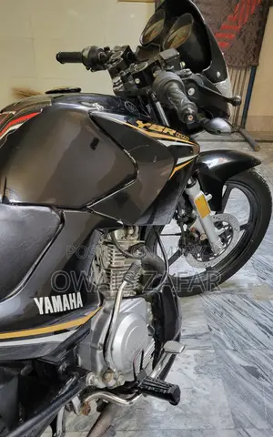 Yamaha YBR125 2022 Black