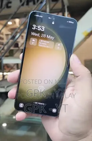 New Samsung Galaxy S23 128 GB Gold