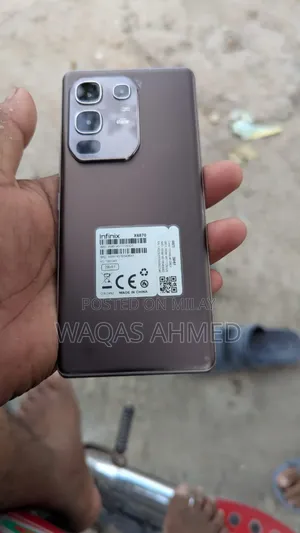 Photo - Infinix Note 50s 256 GB