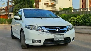 Photo - Honda City 2021 White