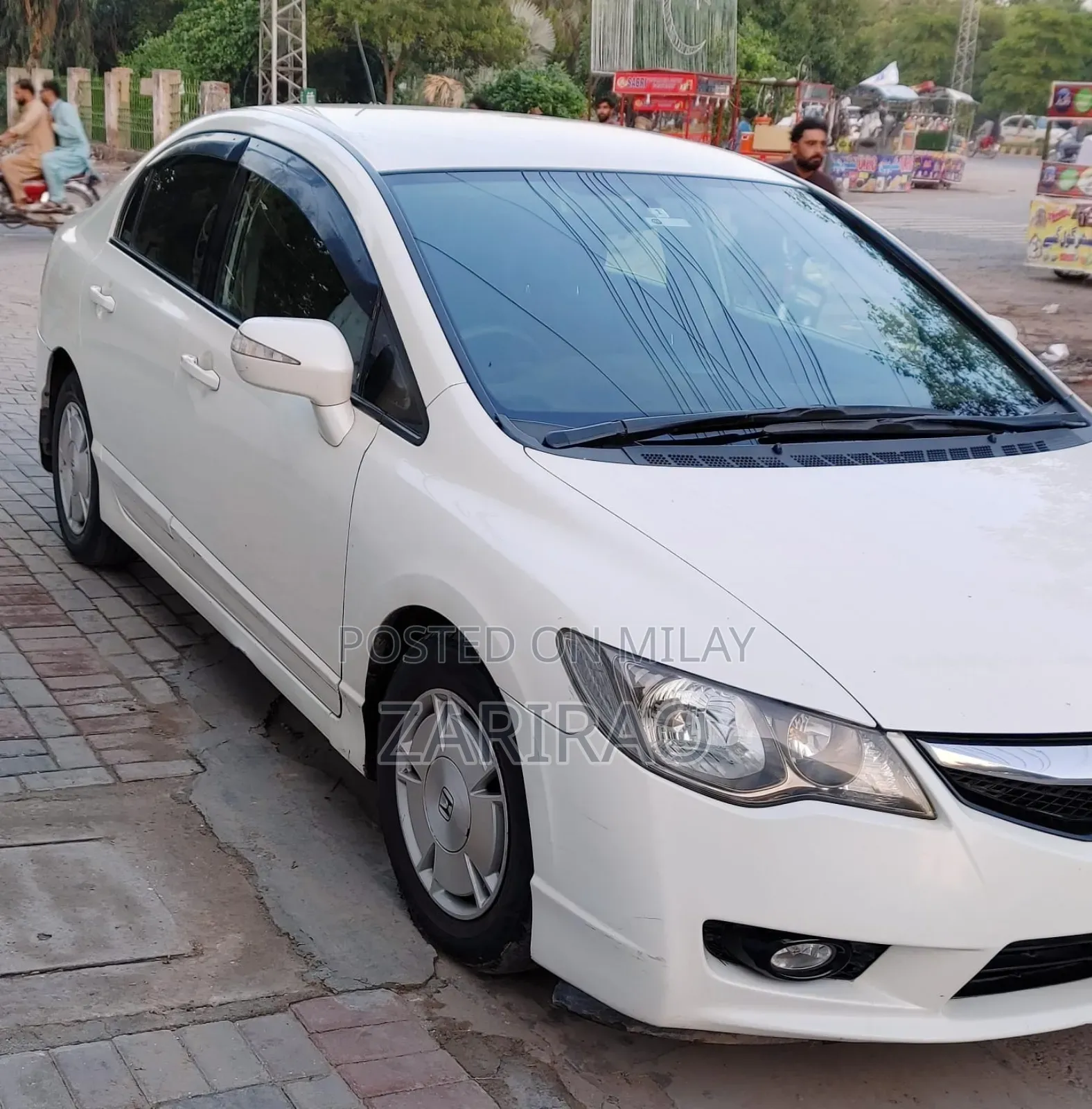 Honda Civic Hybrid 2014 White