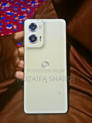 Photo - Motorola Moto G Stylus 5G (2024) 128 GB Gold