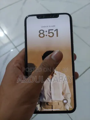 Photo - New Apple iPhone XS Max 64 GB White