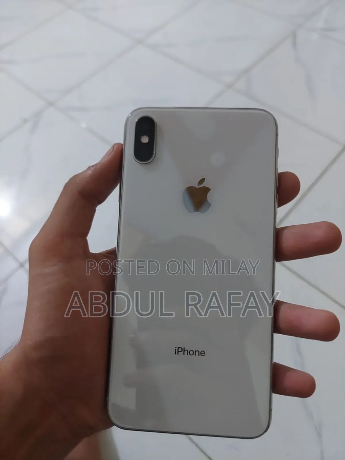 New Apple iPhone XS Max 64 GB White