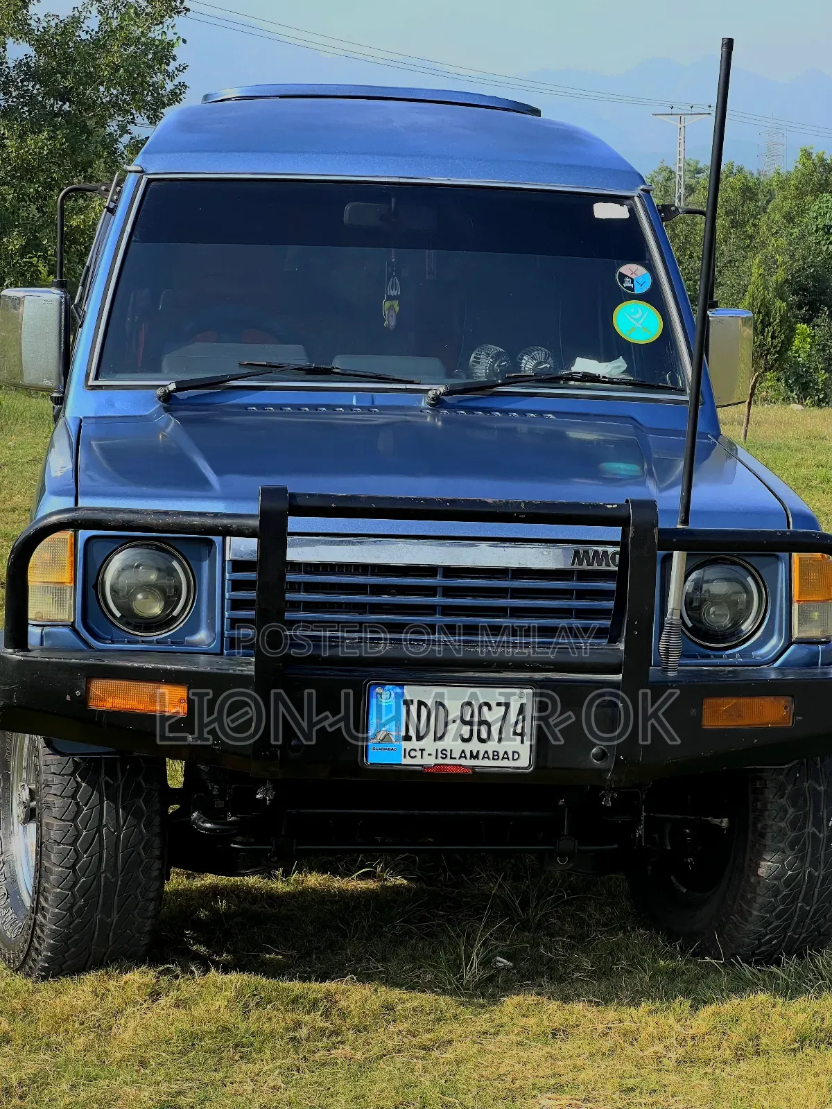 Mitsubishi Pajero 1991 Blue