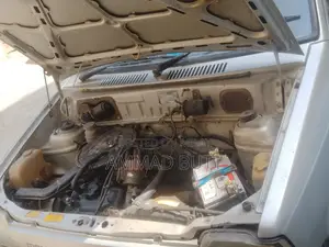 Suzuki VX 2004 Silver