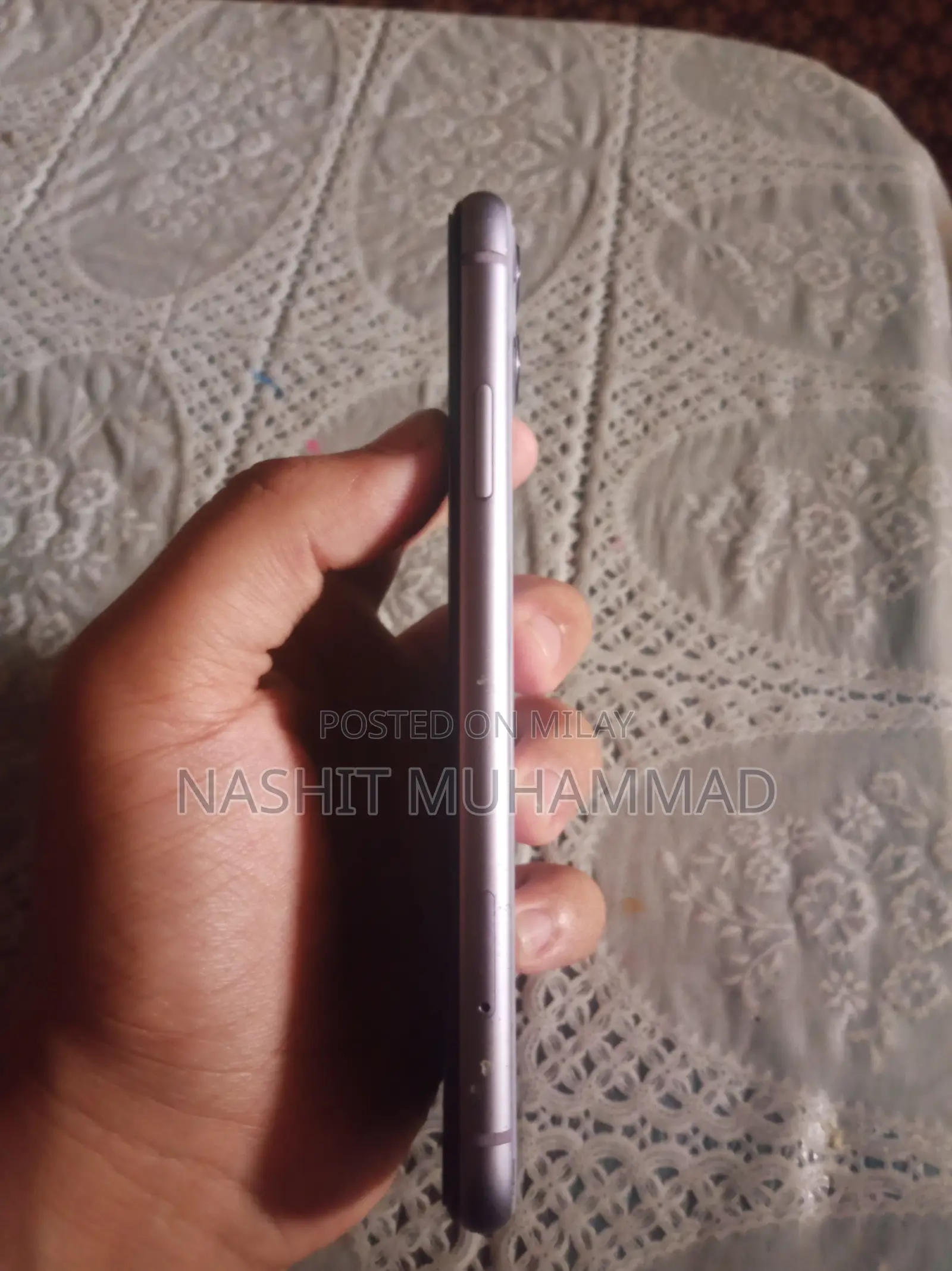 Apple iPhone 11 64 GB Purple