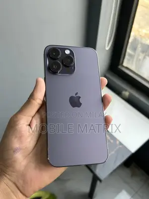 Photo - Apple iPhone 14 Pro Max 256 GB Purple