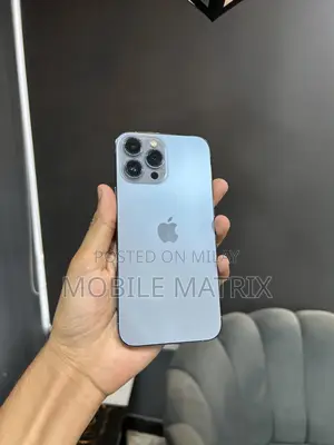 Photo - Apple iPhone 13 Pro Max 256 GB Blue