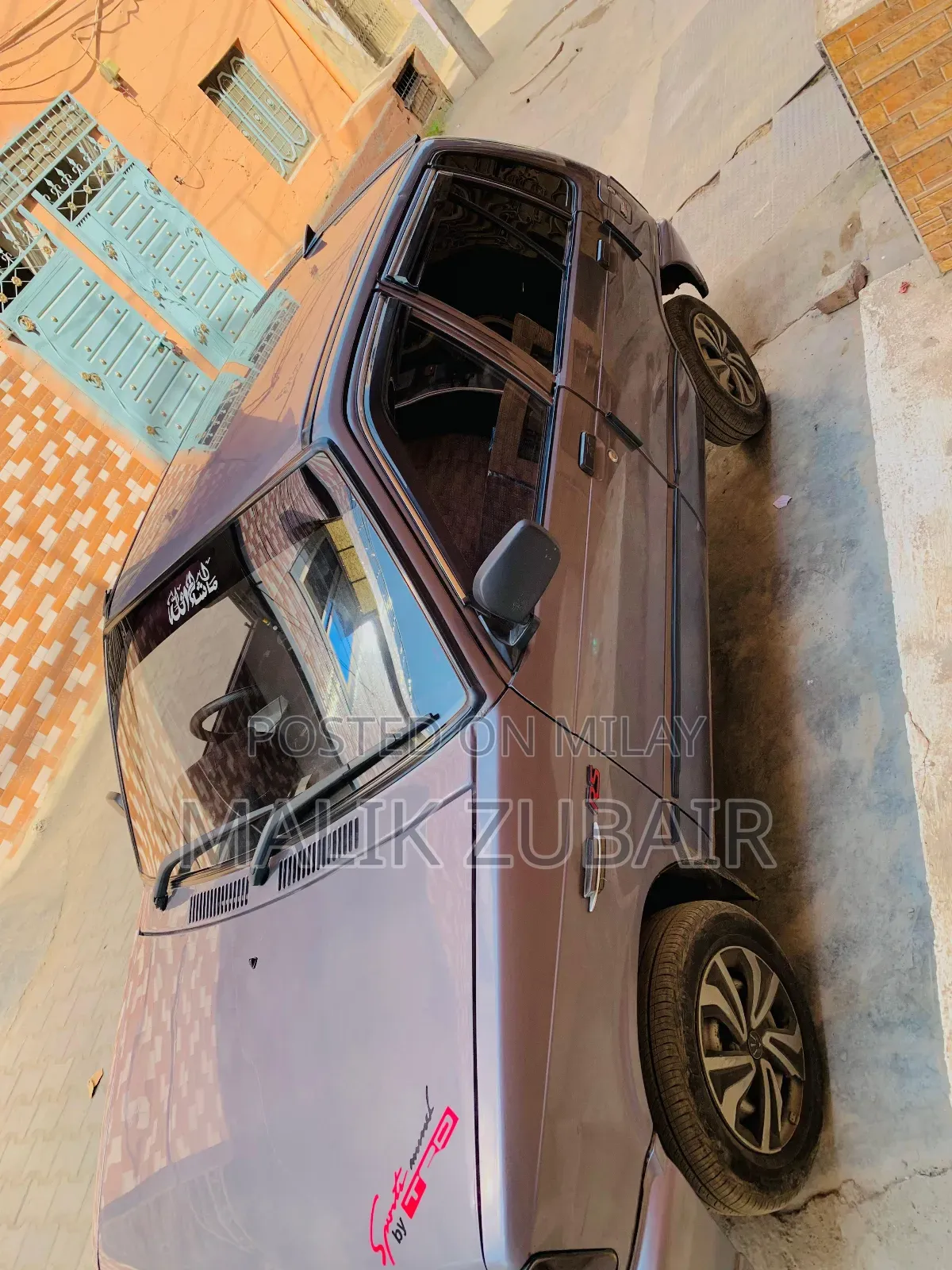 Suzuki FXR 2018 Gray