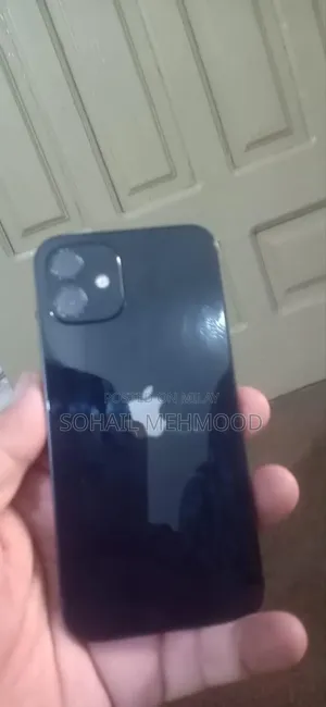 New Apple iPhone 12 64 GB Black