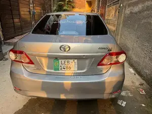 Toyota Corolla GLI 1.6 Automatic Sedan Excellent Family Car