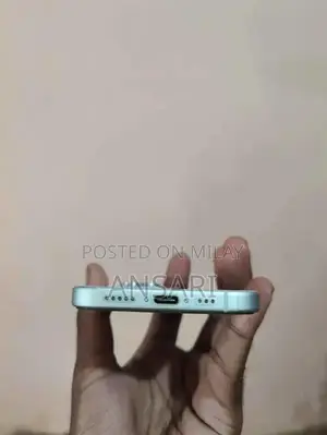 Apple iPhone 15 - 128GB Smartphone in Excellent Condition