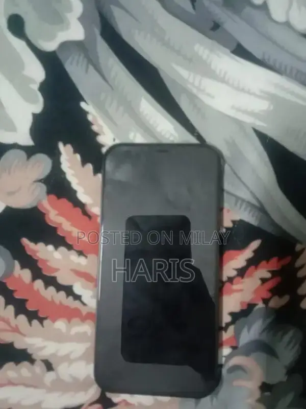 Apple iPhone 12 JV 128GB Excellent Condition Smartphone