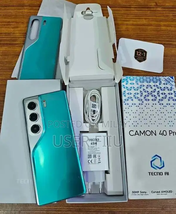Tecno Camon 40 Pro Smartphone - 8GB RAM 256GB Memory