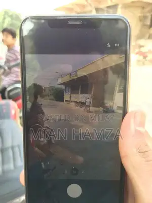 Apple iPhone 11 Pro Max Smartphone Premium Condition