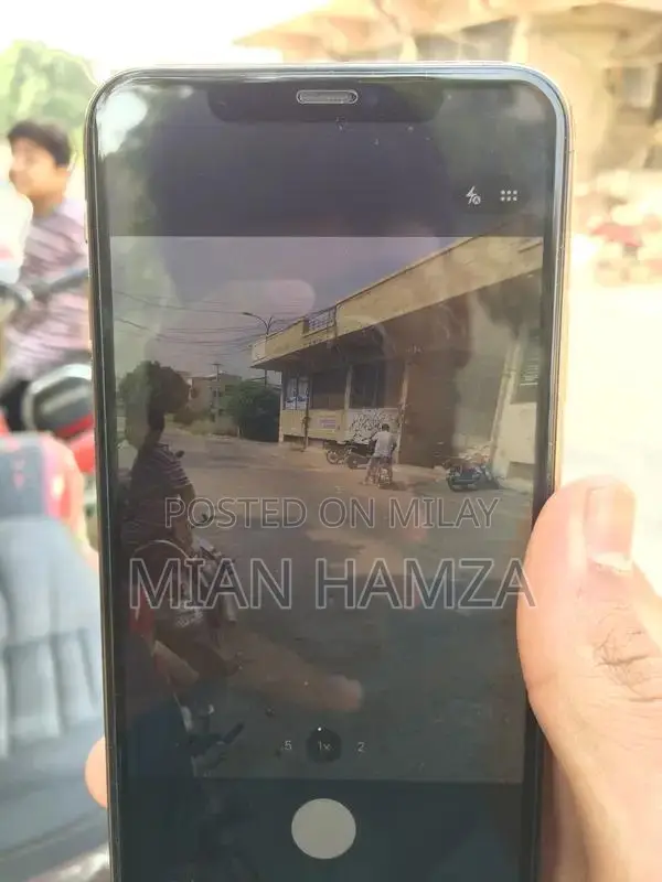 Apple iPhone 11 Pro Max Smartphone Premium Condition