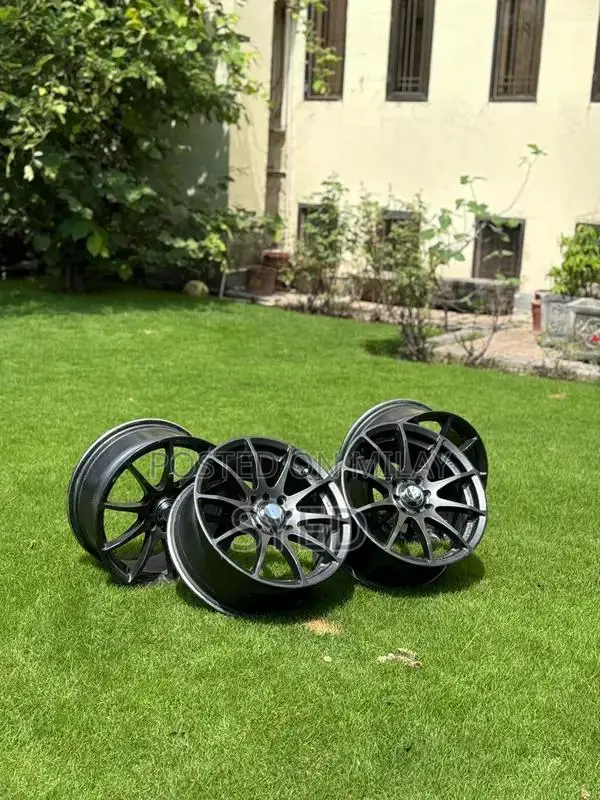 16-Inch Multi-PCD Alloy Rims with Michelin Tyres 185/55R16