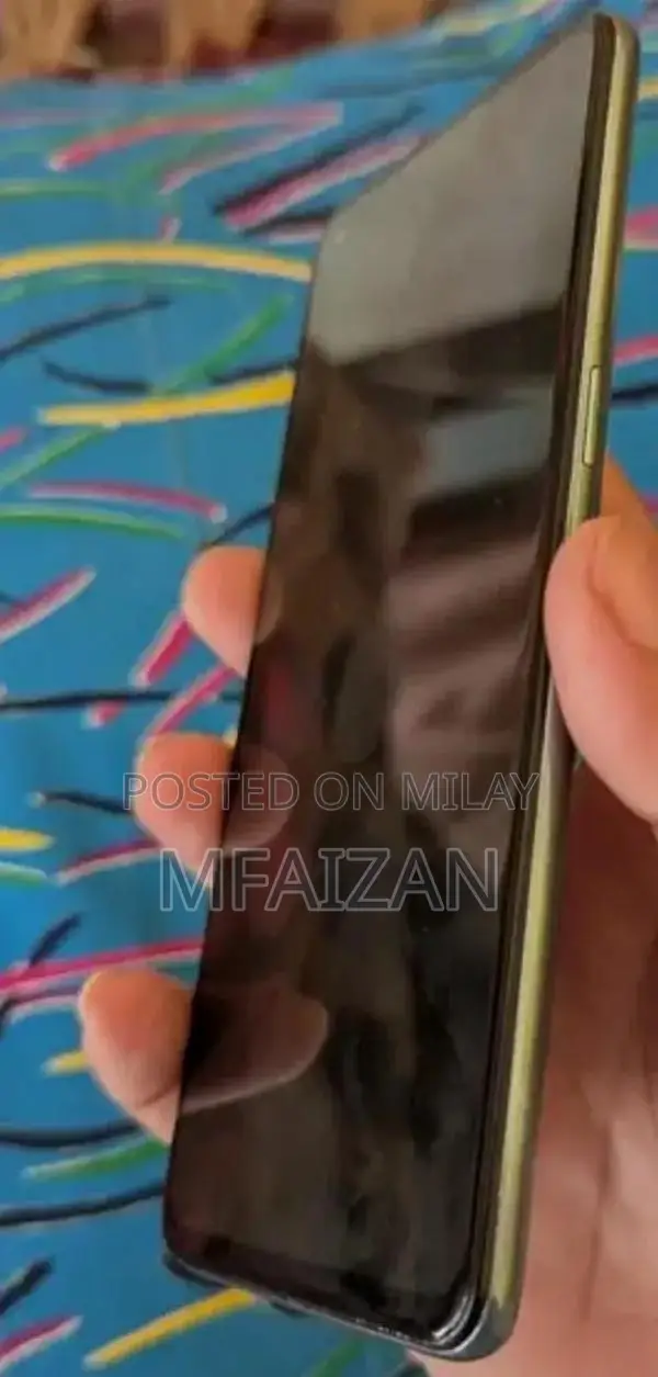 Vintage 10x8 Wooden Storage Box in Good Condition