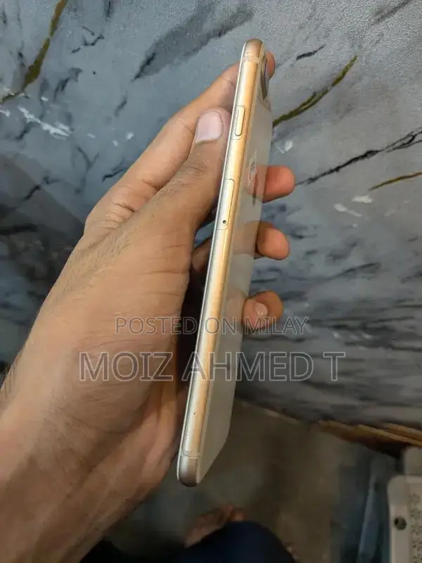 Apple iPhone 8 Plus 64GB - Excellent Condition, Fully Functional