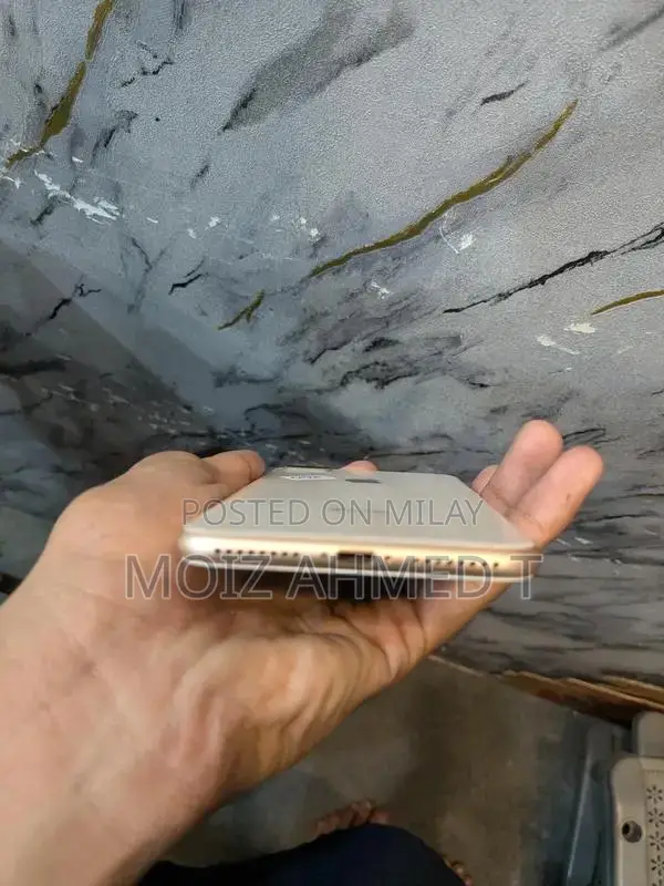 Apple iPhone 8 Plus 64GB - Excellent Condition, Fully Functional