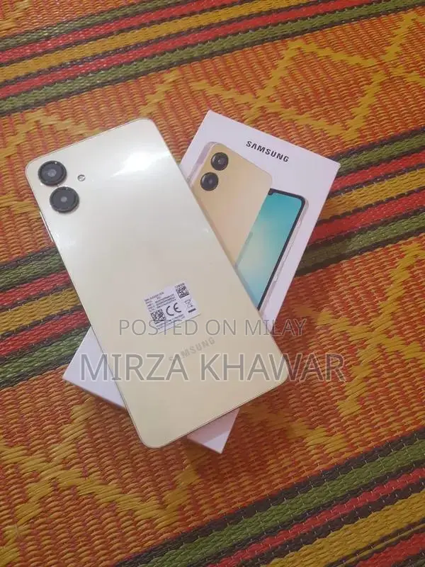 Samsung Galaxy Mid-Range Smartphone with Ample Storage