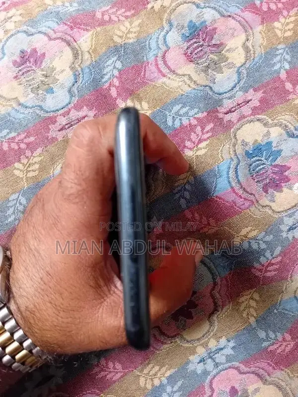 Samsung Galaxy A51 Smartphone 6GB RAM 128GB Storage