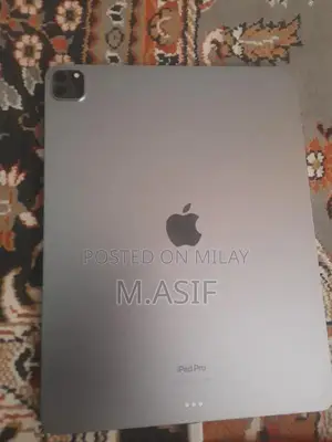 Apple iPad Pro 12.9-inch M2 Chip Tablet