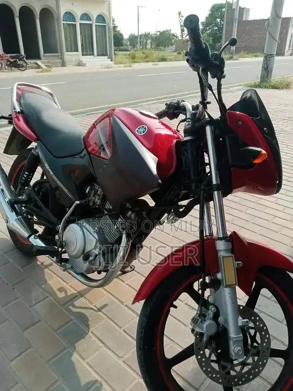 Yahama YBR 125G Motorcycle - Self Start Commuter Bike