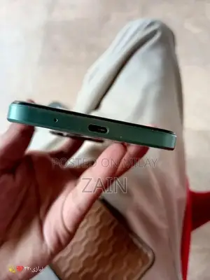 Redmi A3 Smartphone 4GB RAM 64GB Storage