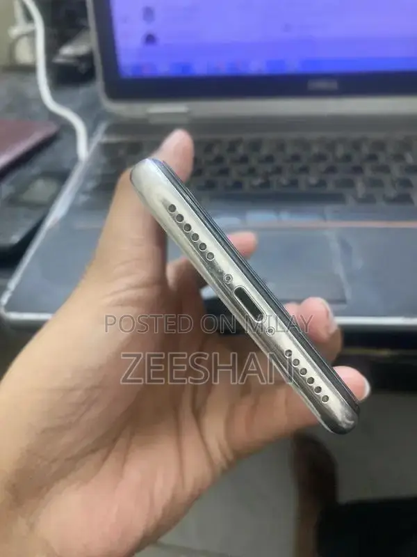 Apple iPhone X 256GB PTA Approved White Smartphone