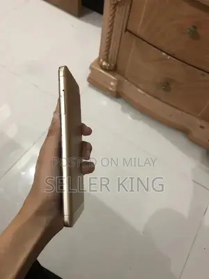 Unlocked Single SIM Mobile Phone with 16GB Storage