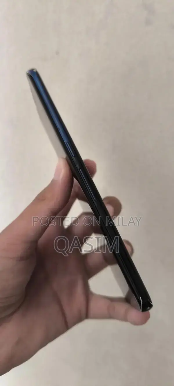 High-Performance Gaming Smartphone with Snapdragon 865