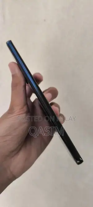 High-Performance Gaming Smartphone with Snapdragon 865