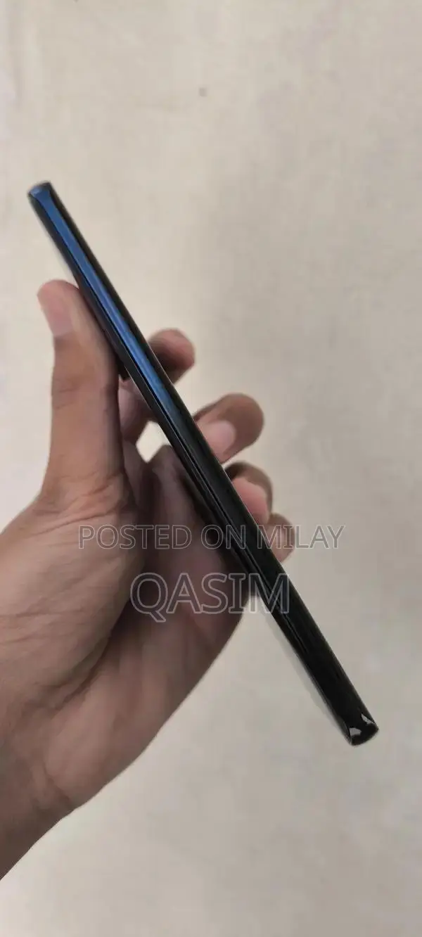 High-Performance Gaming Smartphone with Snapdragon 865