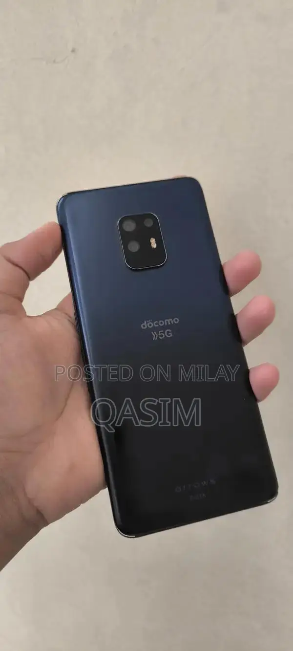 High-Performance Gaming Smartphone with Snapdragon 865