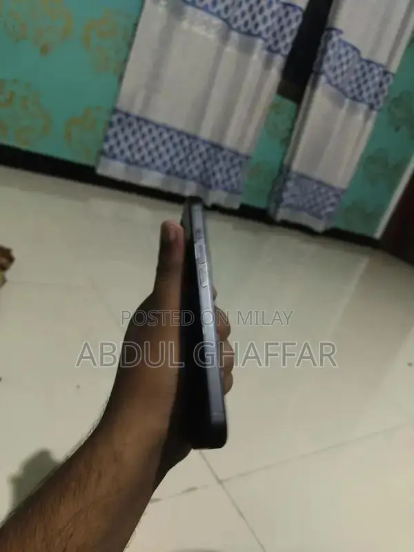 Apple iPhone 15 Pro - 128GB, Excellent Condition, Fully Functional