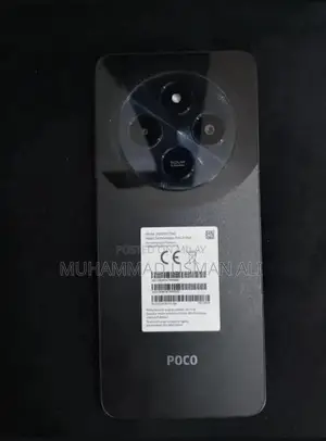 High-Performance Smartphone with Large Screen and Fast Charging