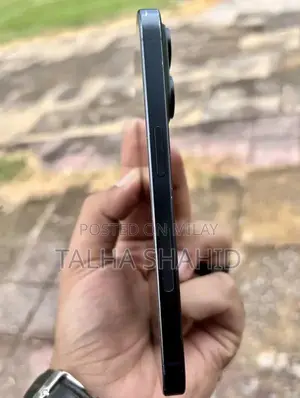 Premium Smartphone 128GB – Excellent Condition