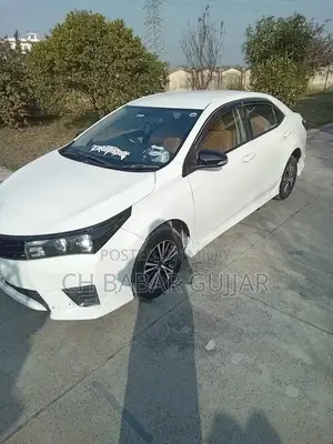 Photo - Toyota Corolla XLI 2014 Sedan - Pristine Condition