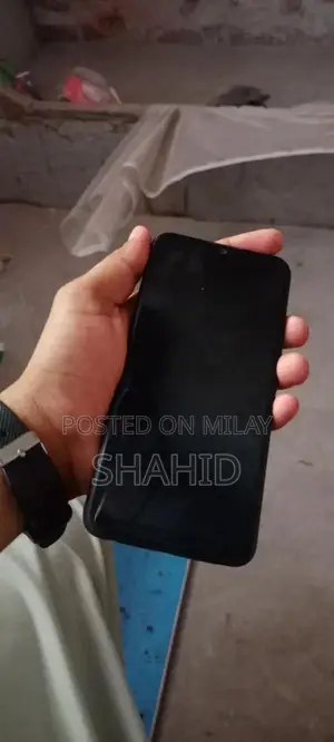 Vivo Y11 Basic Smartphone for Essential Communication