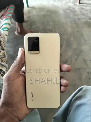 Smartphone with Charger, 8GB RAM, 128GB Storage